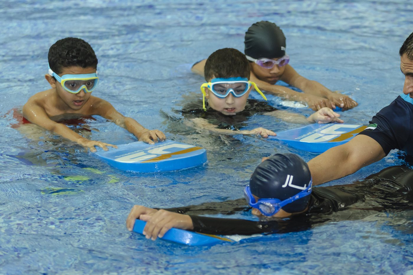 A swimming lesson in the indoor pool
